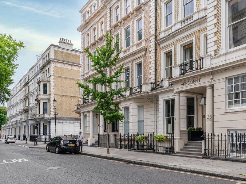 CF99661A19E90E300DE1BAE2315D4FD3