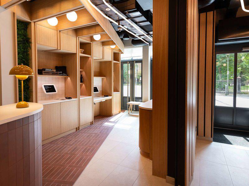 D6EC414DFF27B1309579E09690606A77