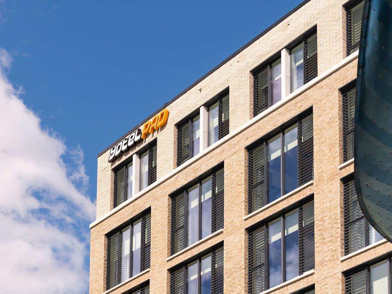 30402297326CC54BAF5CCADD0637BEAC