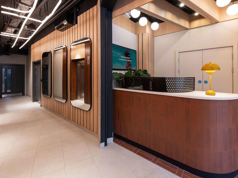 1887F904820F436F711B3AF656F02D5E