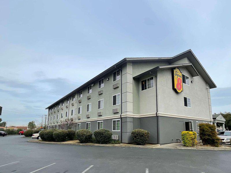 54C799D573931D2B25E24A8101A6D093