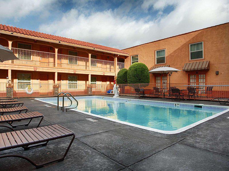 B5EC7B1C655DDC3B62DB94506B18D5BA