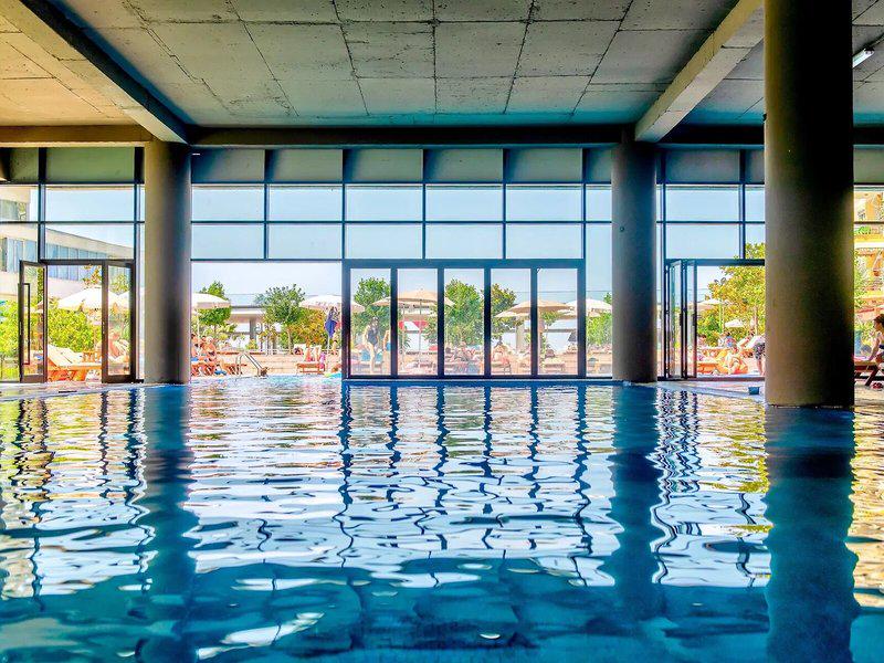 3F05A642C9B76A9FA49E6FD832818549