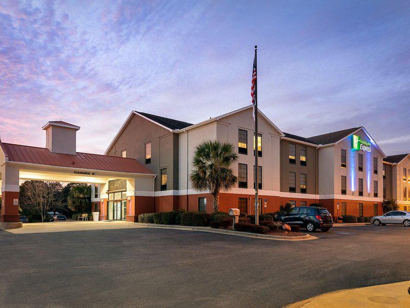 858312318948E9EA3C8C0D19ED4F7D05