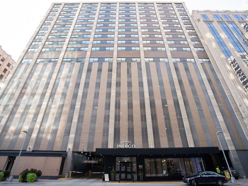 169BD65FAD2BA6953D64E7A553A81625