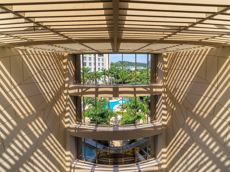 C81254B8AE59849B72D3C4A24904E378