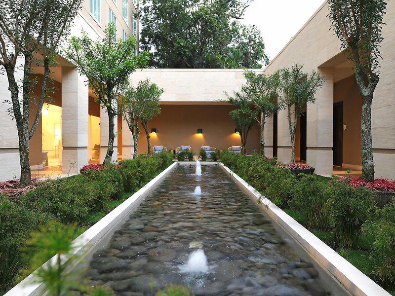 21E2EB5B9E5C2C122BBA4ADDF4C97B27