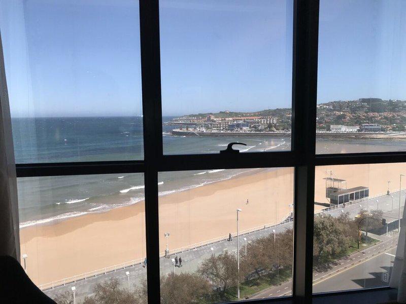 C0C447BD57AA9EBC3D55E6F61120495C