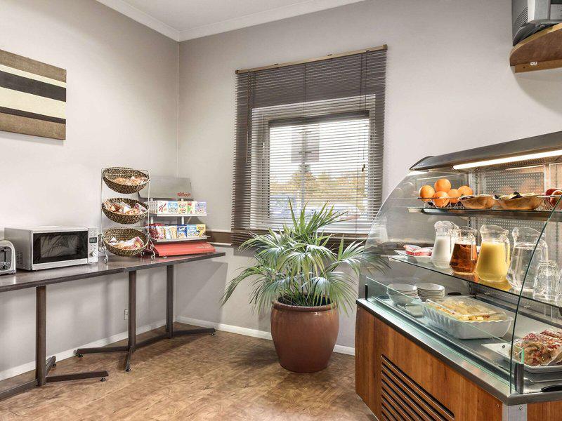 4FC846E765D3636854E34870452340DF