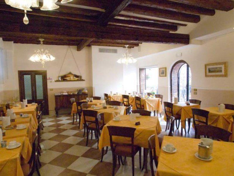 AC1AE3E0830B714A211E1583755BB967