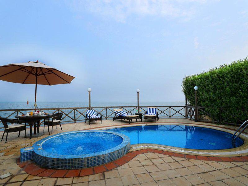 EE45B10D75F4E48DF9DD0DB45103705E