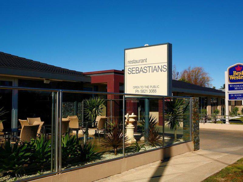 23EE6AEAEC4558CE227558518CE11742