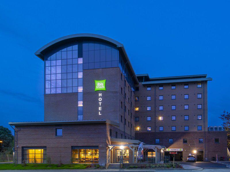 AAC398F2ADE9EE6B556CFD2BA4D1A53E