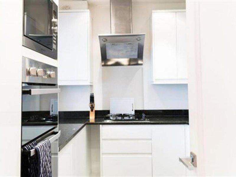 8117DD39D0A84CD8C1CC4C2D2B7782EB