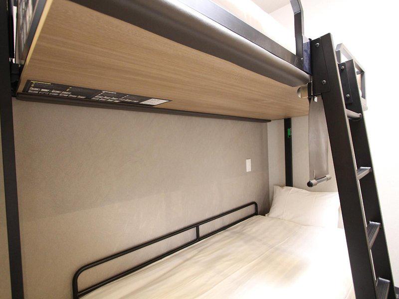 9F9AF3DE51370E23CC31D3C5066FABC7