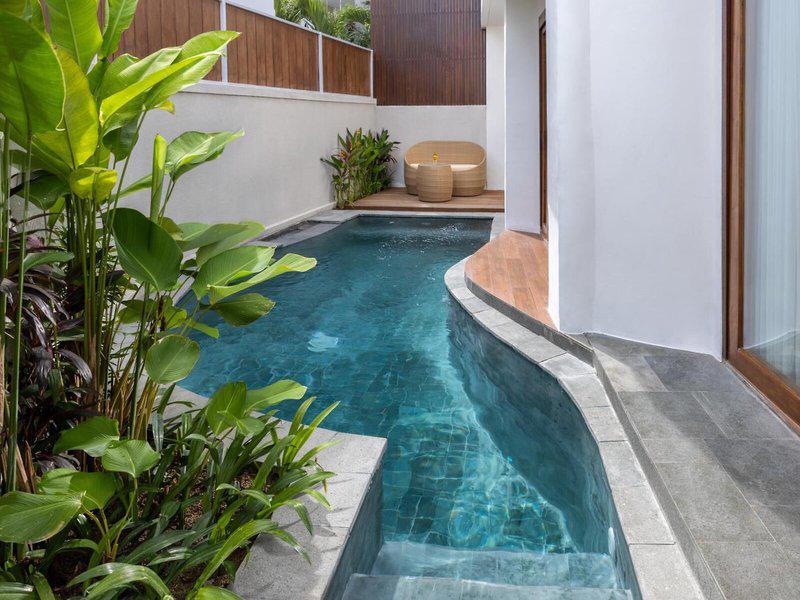 7E942C126B8179575B3DB0091096524D