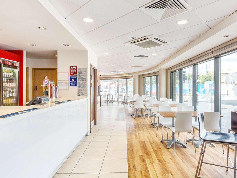 85C18D85AC3AD49519457932AD5D9A17