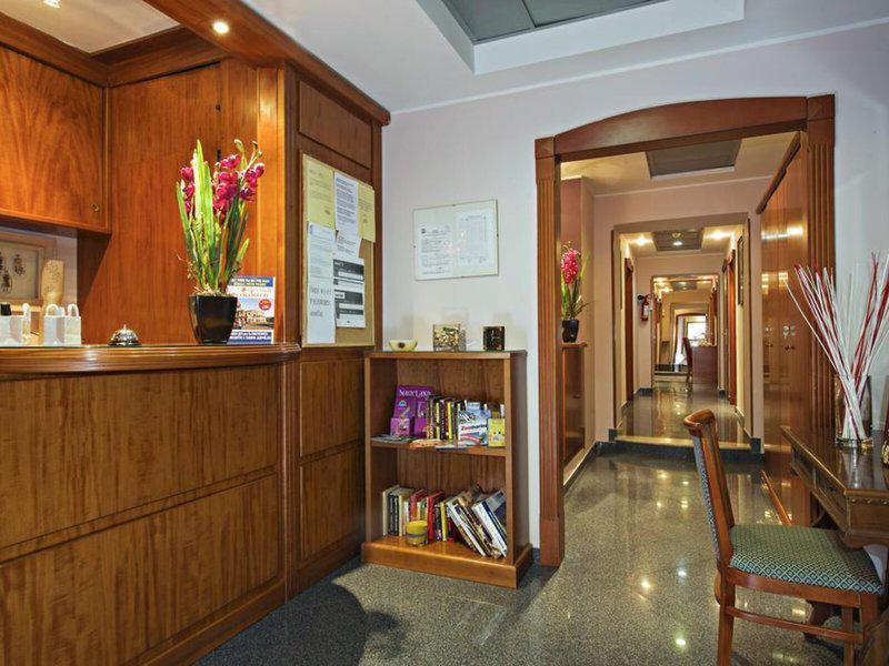 CFE78496E55B6B9610FECE03D27458F5