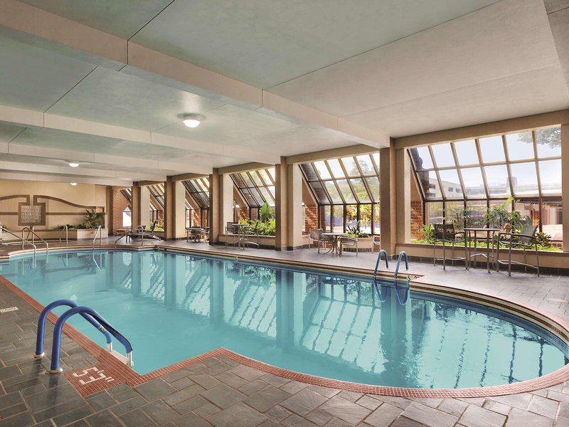 F8C1A1016F6245BADF293C8FB5594700