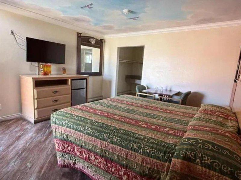 DBB832699C974F7220DF338C92E6C86E