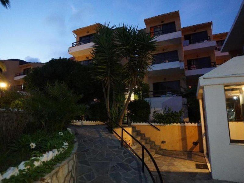 BFBEFEFF3F87E8BD60BD598FA9F7F441