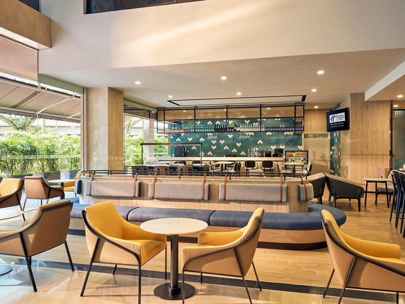 B1572A09455027F9BF7F7C4936505DEB