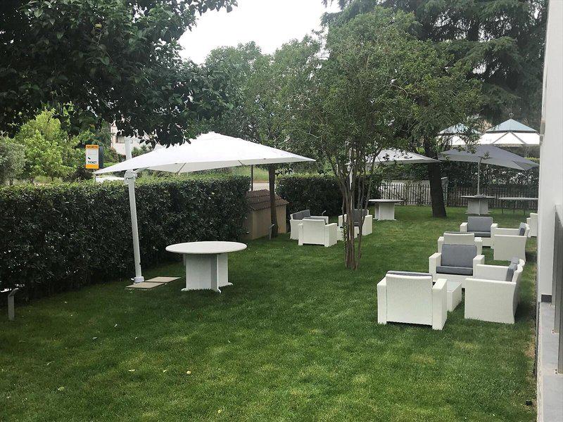 83794E8EF28B7681051D246B71E01446