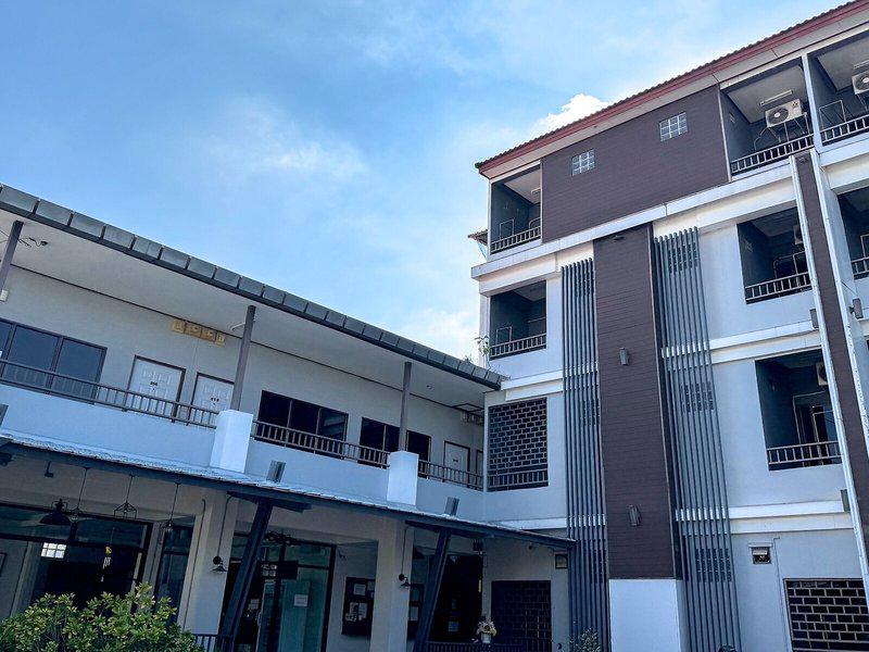 CC07997C8C7DFBE16CEF65BD5C50BD21