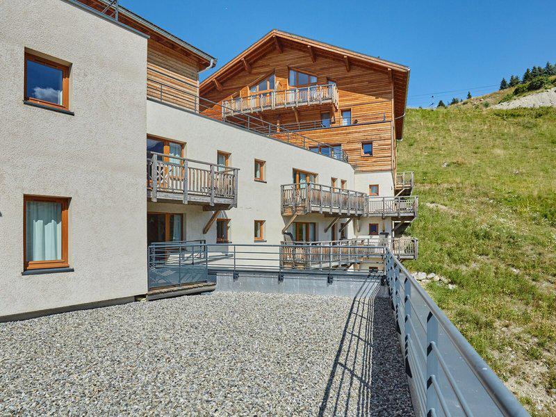 E9C43F59ED8DA6228E989462173E9778