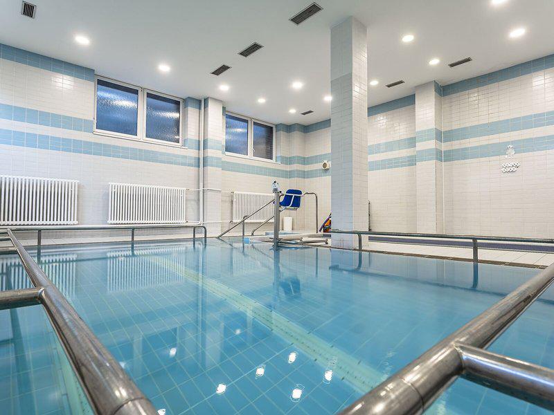 438F936E7A9ACB473EAC5DCE6C975510