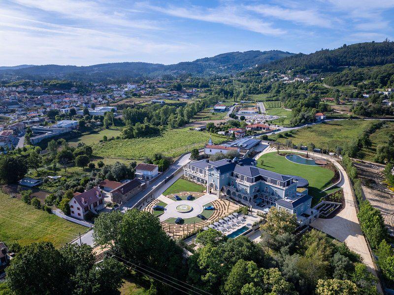 985B3E0269C241F8C0C61DF3FAF01030