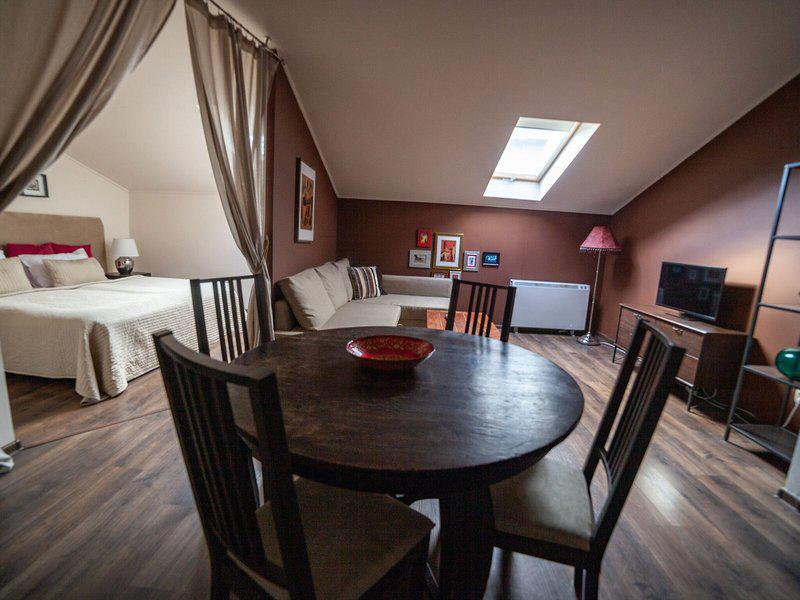 80382B62E9087DBABB5069DE849BD33B