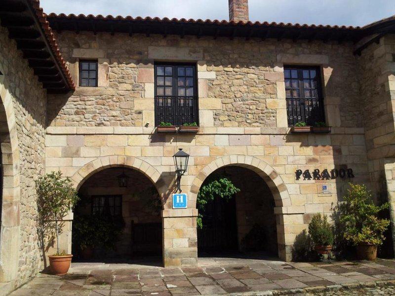 1DB0BED5AD459379C3BDE07E89A0B948