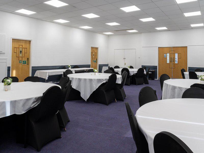 D41B5F210444B5BD8440CA7B9223A8A0