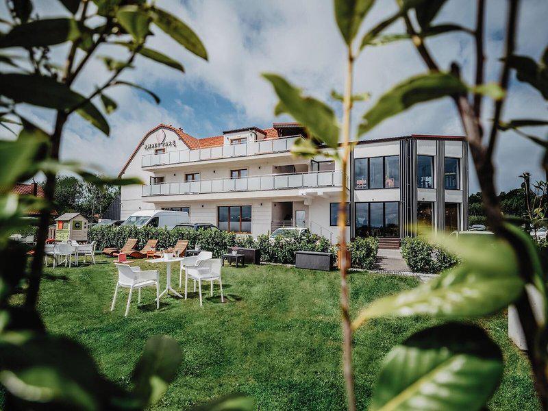 830D7579588079EC6D32993F9321254A