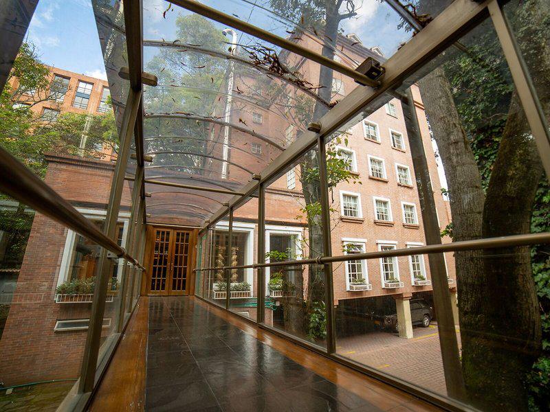 E91B7873680B675BE209D671AA32BE5A