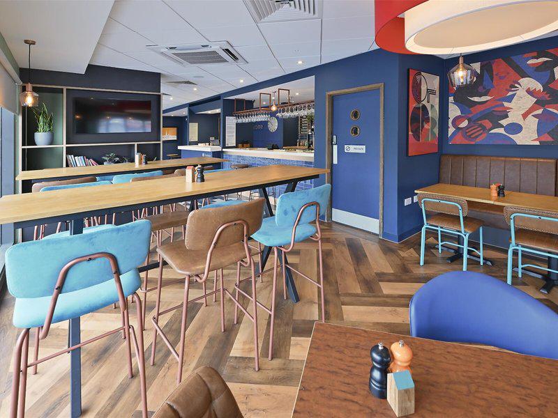 06209F3ACD2D7928776ECBCF8E6ED636