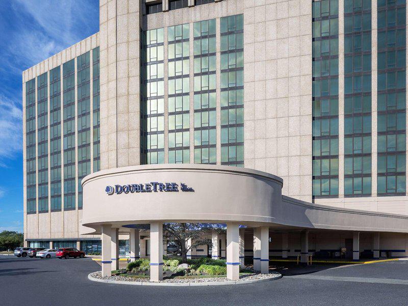 77B9DE329D0C70604A705735FEE62C40