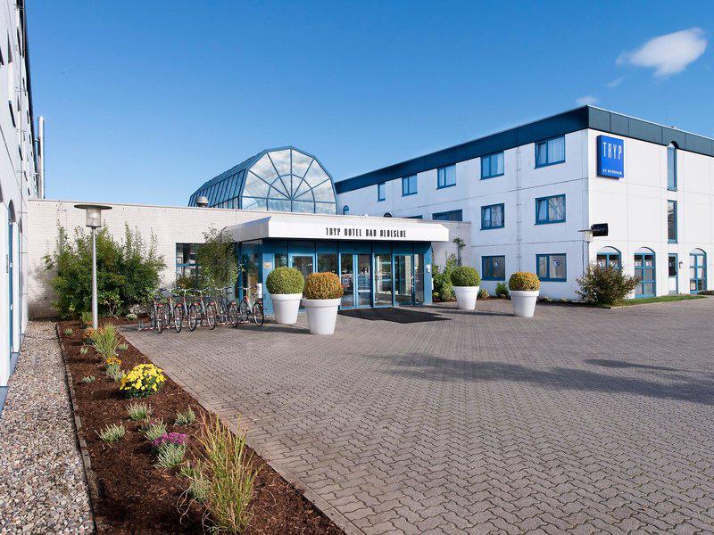 C4BD6282CB6438A6AD0173B2329492BF