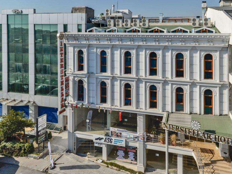 A32905A86D8F4EE65A45B79D2FB9986B