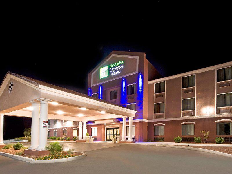 30D9767A8308382DF8455C65B967B5DB