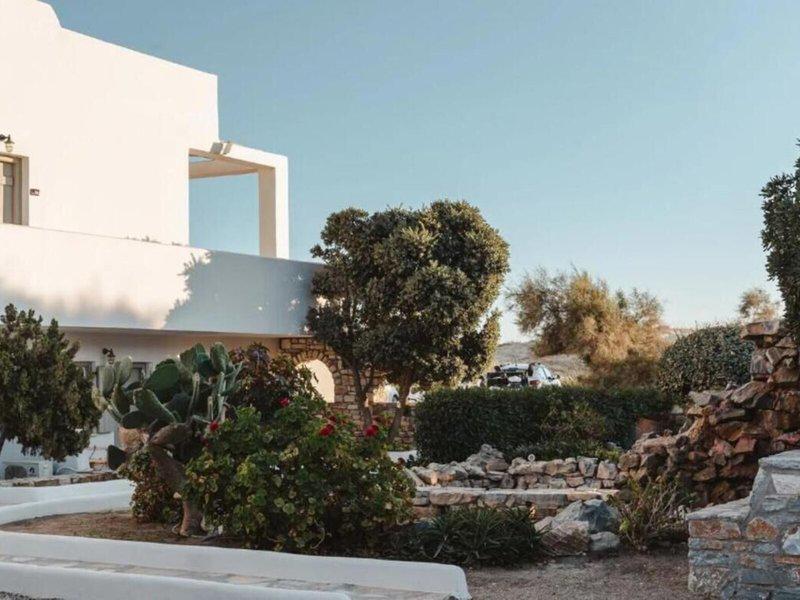 Almiriki Naxos Beachside Living
