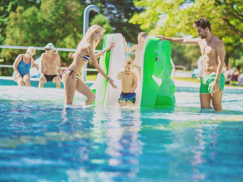 5B9CEE750BB6B9823ED1738D383C1222