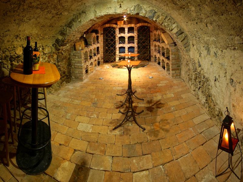 B6493639F14C48C85D35DF57739B7BB4