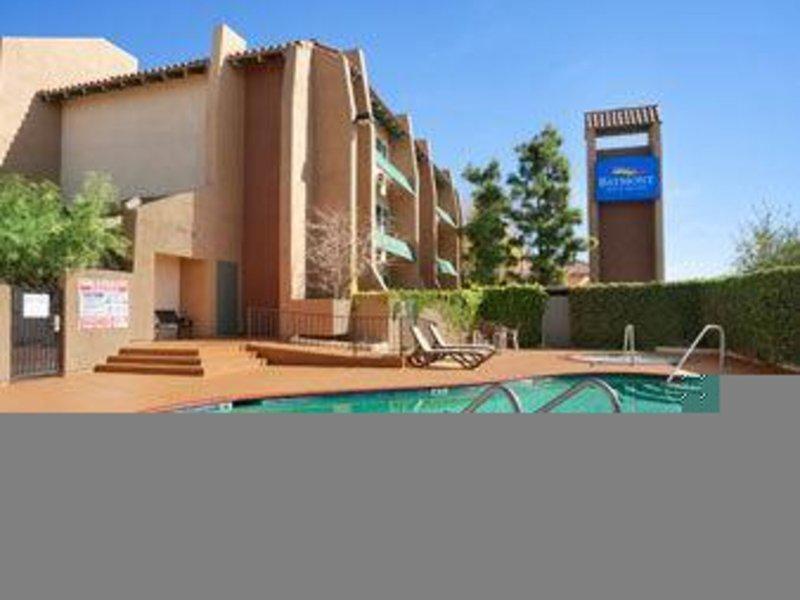 4BC0C9A939301C960C4896D30BE57756