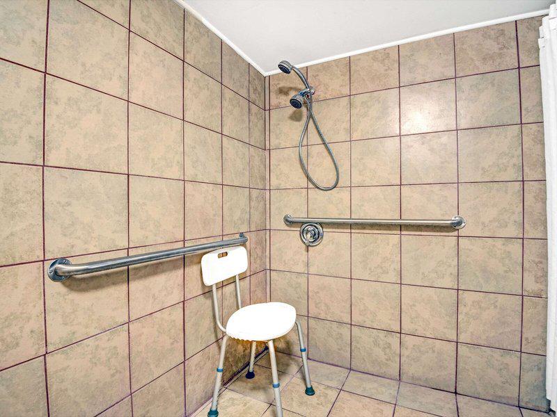 42583075A06687FA11A79FAE3883667C