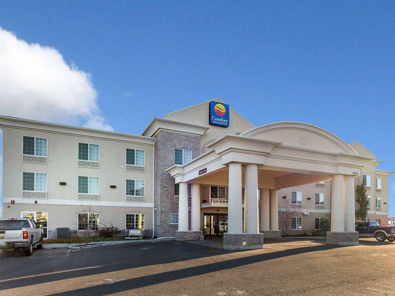 F124CCC4040FF73A3F94CF432D7D6244