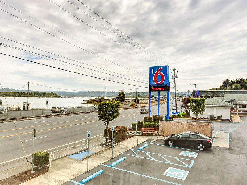 0F92FF137BF39EBCA076D880F50F7F0B