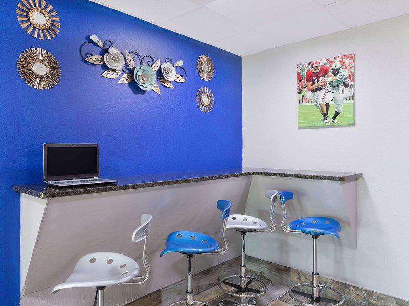 64808D4F4E87BAABCF3513AA5DDE1562