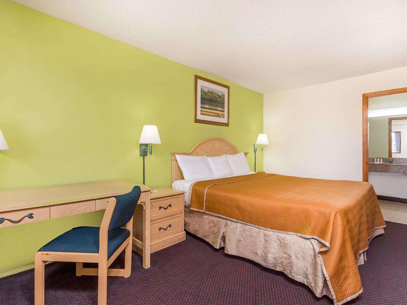 086DA44033302D467FA4C081CCB5DC1A